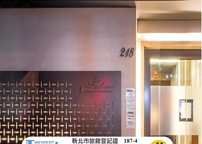 Royal Garden Hotel